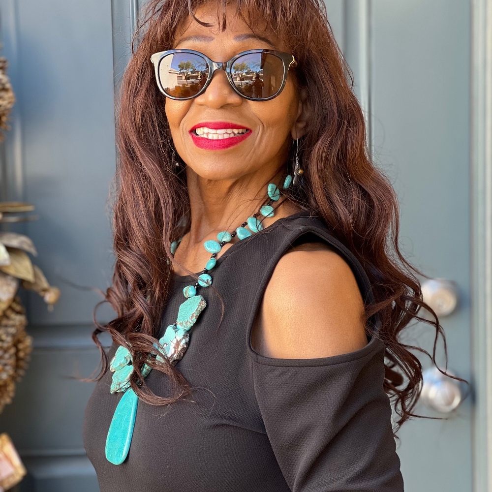 Meet your Posher, Eunice